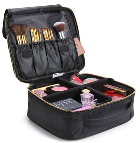 pochette trucchi firmate